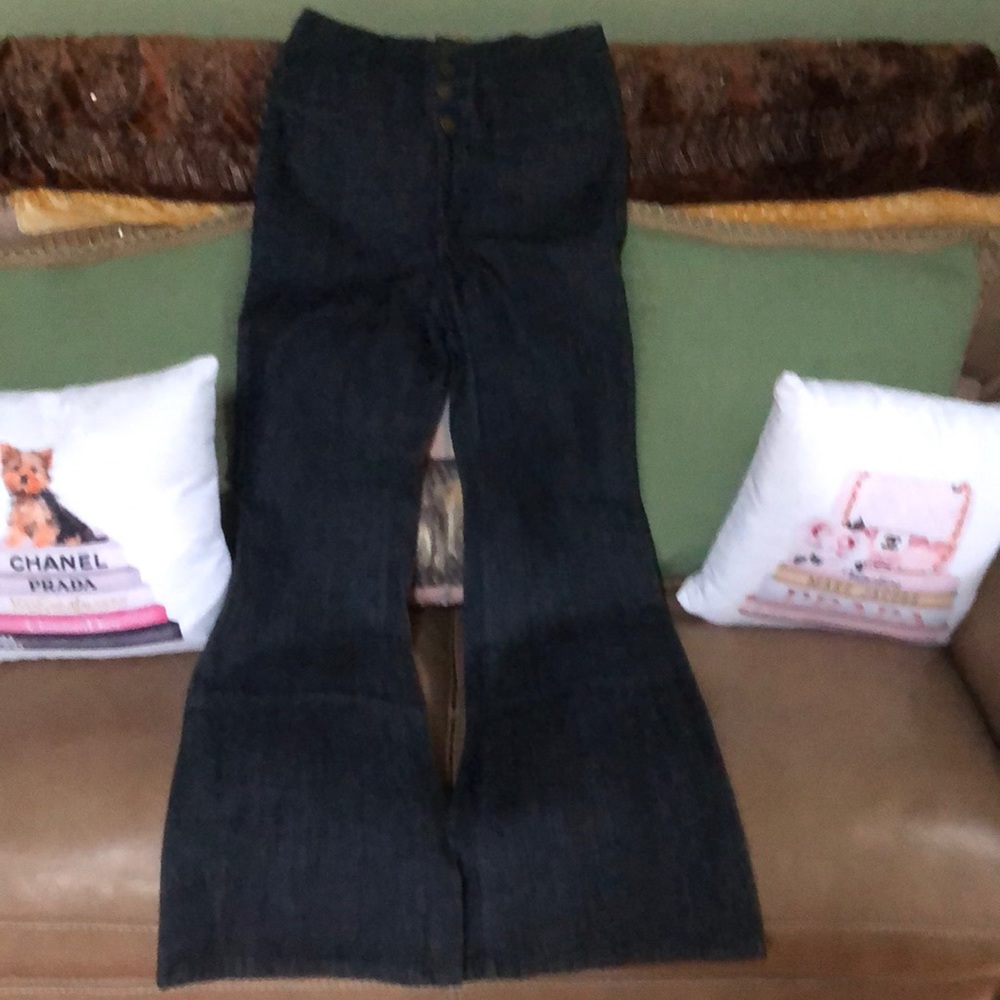 Romeo and Juliet jeans